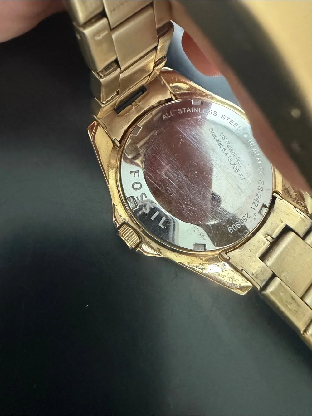 Fossil classic wristwatch